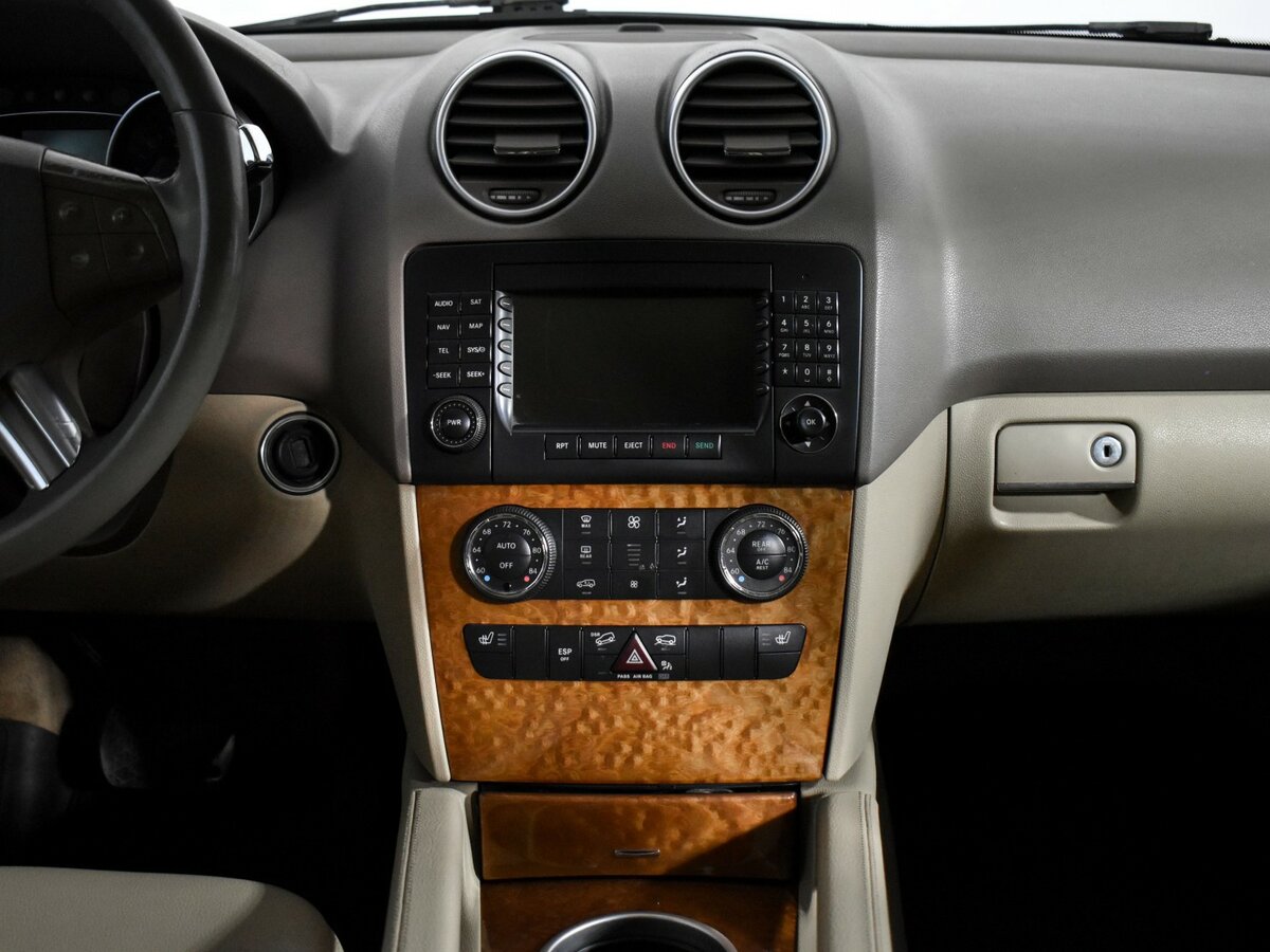 Купить Mercedes-Benz M-Класс 320 II (W164), 2007, 448 340 км, фото №11