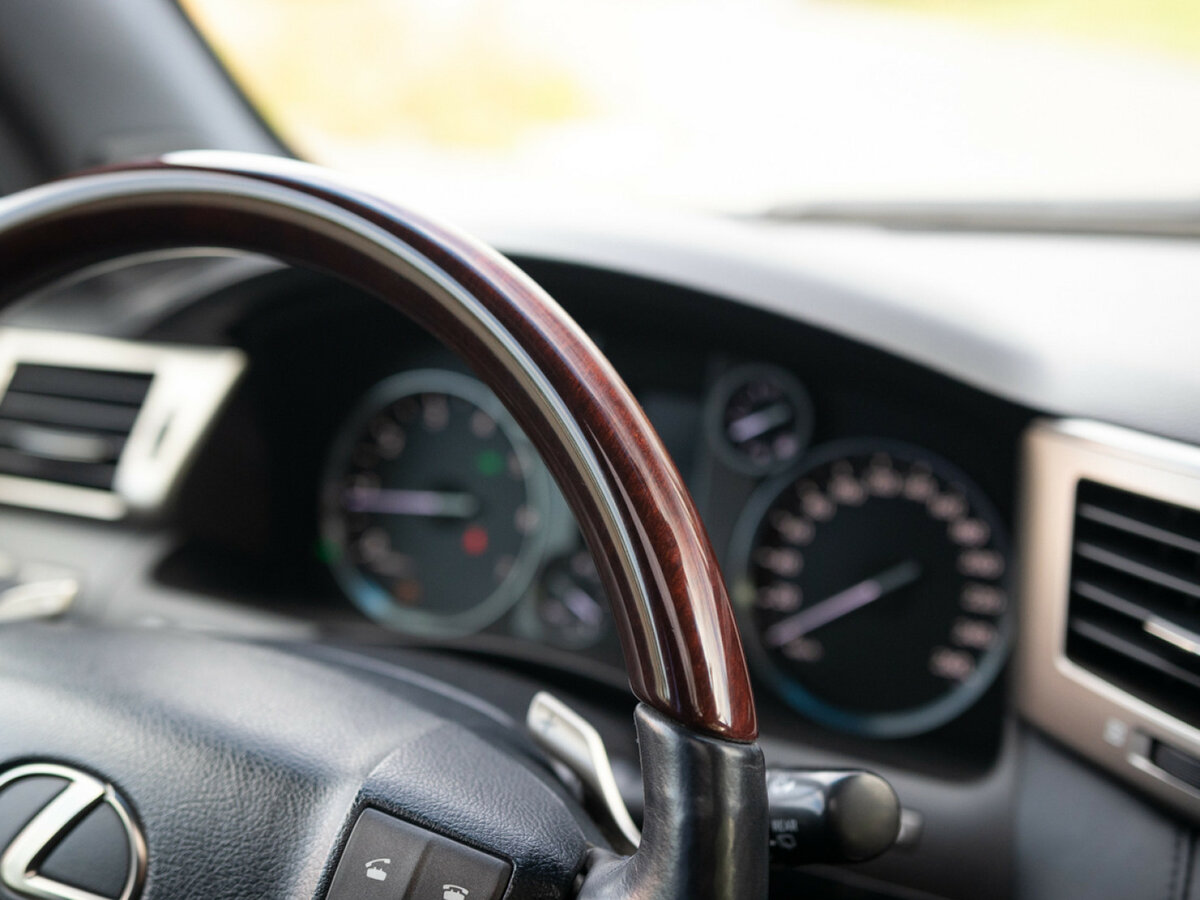 Купить Lexus LX 570 III Рестайлинг, 2014, 172 642 км, фото №12