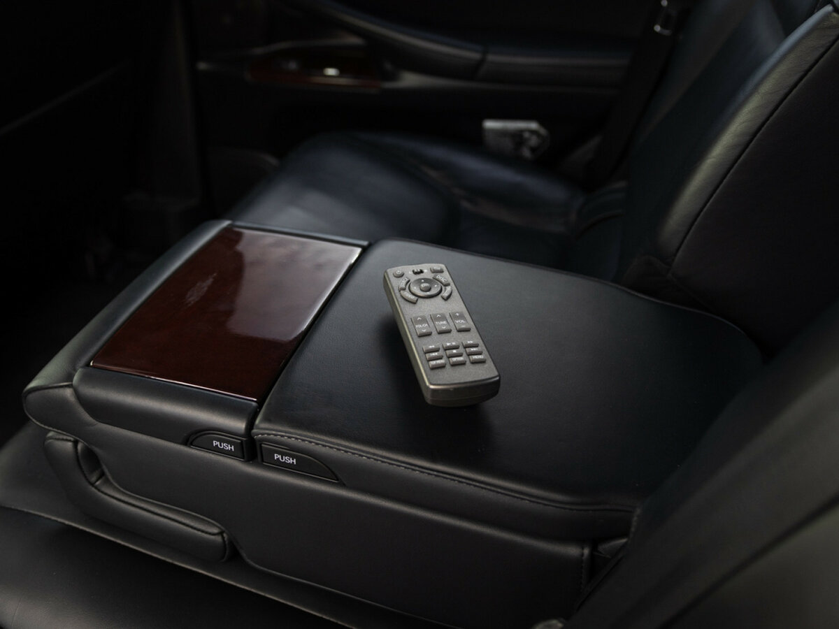 Купить Lexus LX 570 III Рестайлинг, 2014, 172 642 км, фото №17