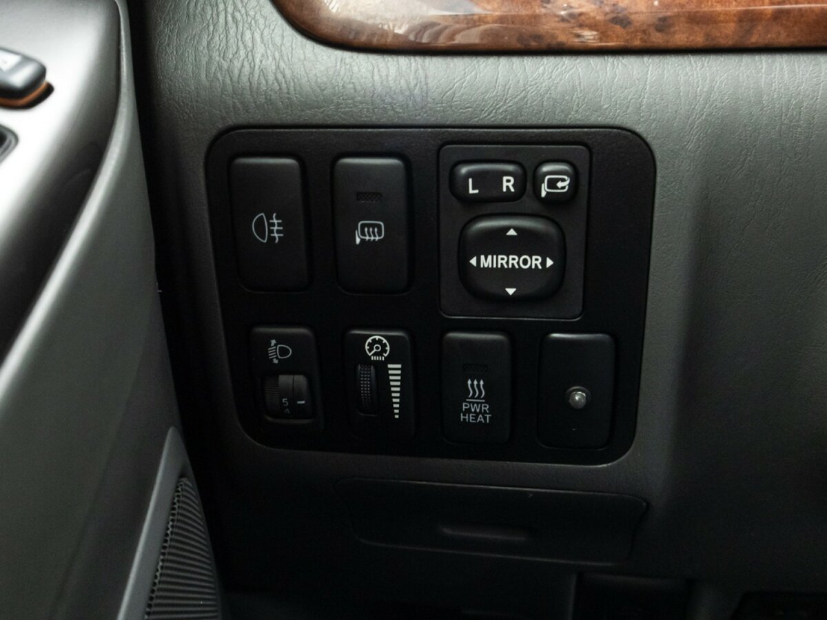 Купить Toyota Land Cruiser Prado 120 Series Рестайлинг, 2007, 339 573 км, фото №18