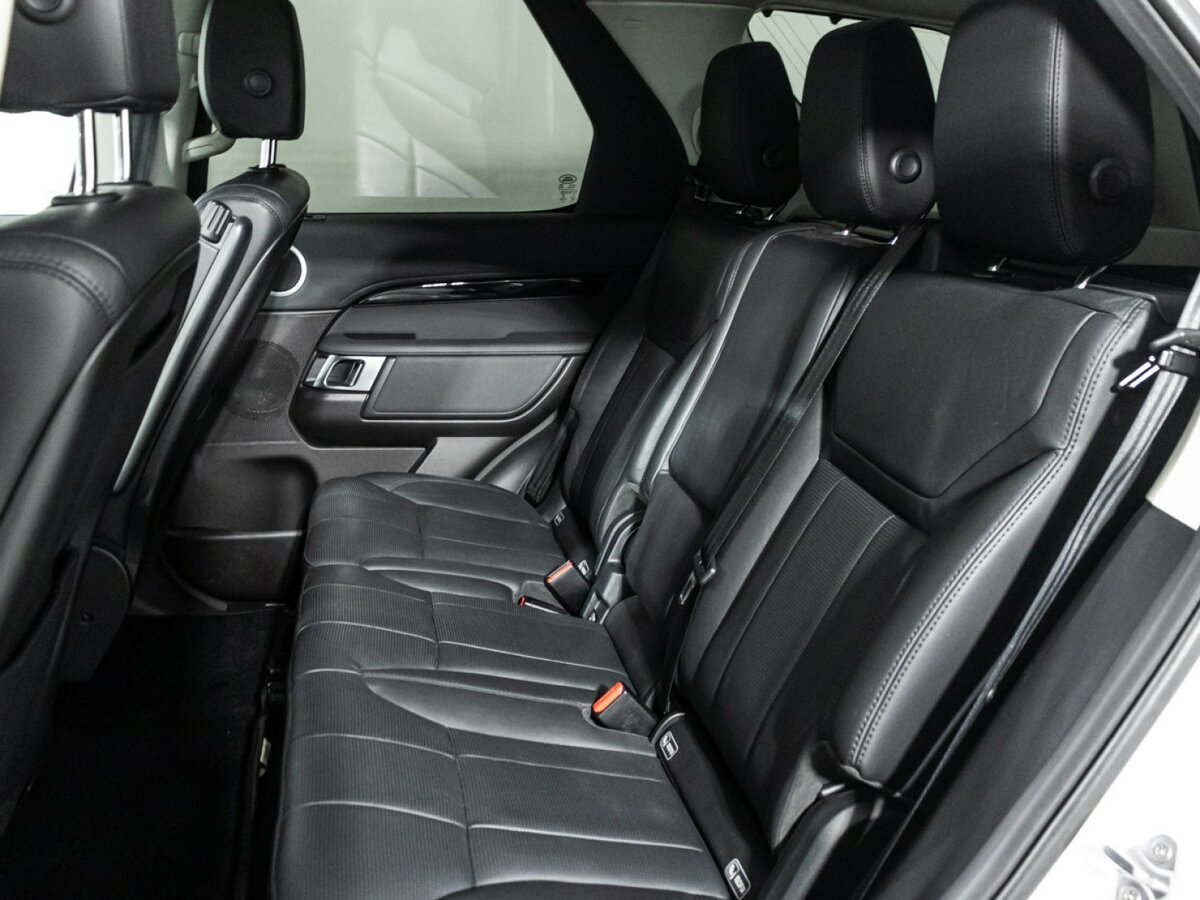 Купить Land Rover Discovery V, 2017, 127 921 км, фото №10