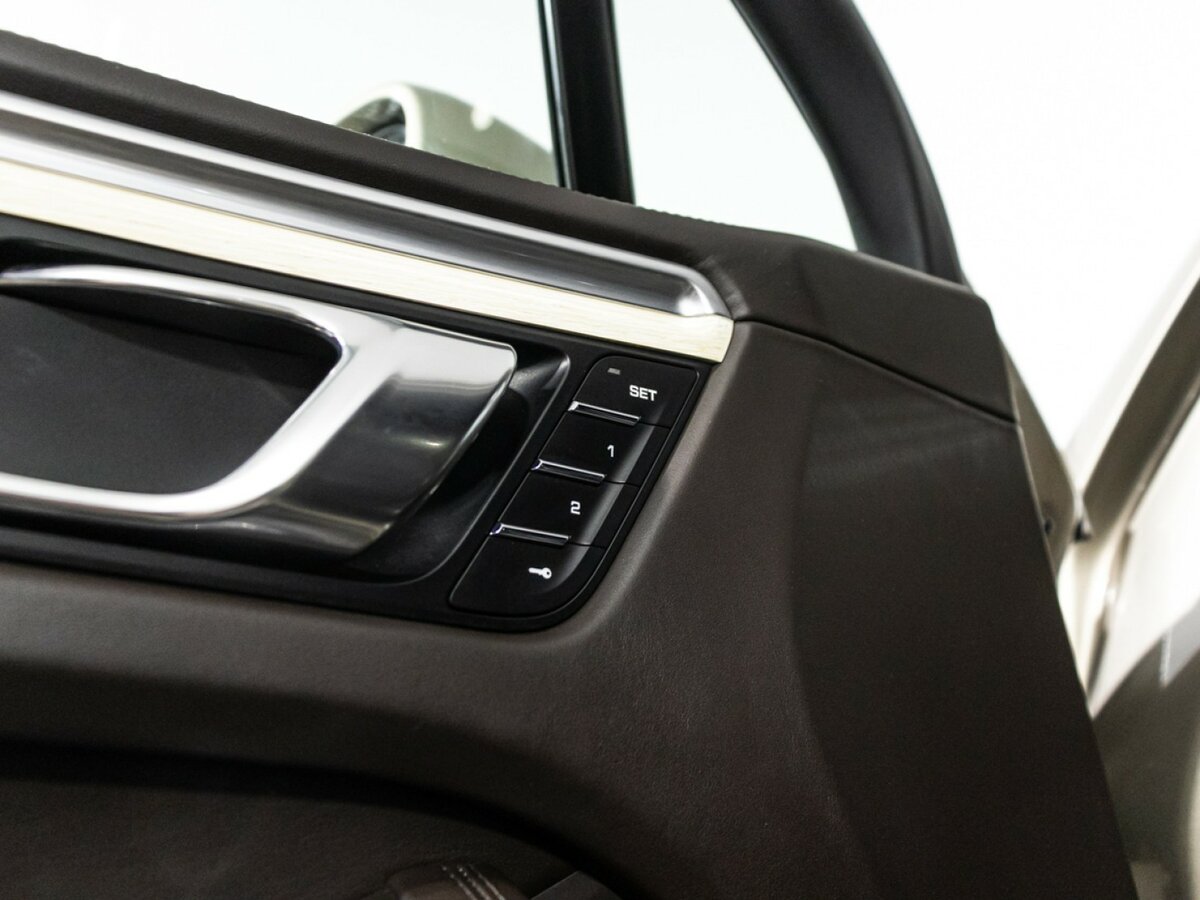 Купить Porsche Macan S I, 2016, 104 943 км, фото №17