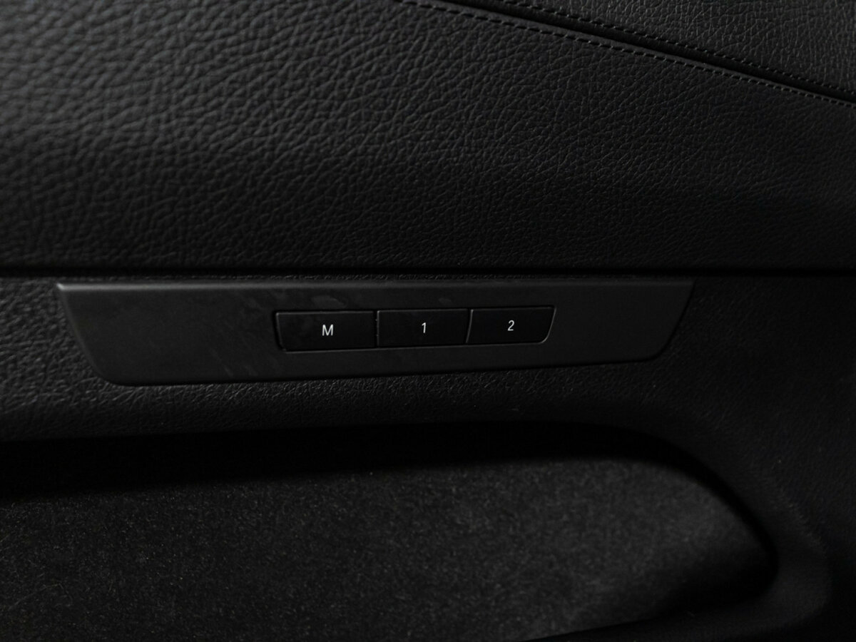 Купить BMW 5 серии Gran Turismo 530d xDrive VI (F10/F11/F07), 2011, 350 233 км, фото №14