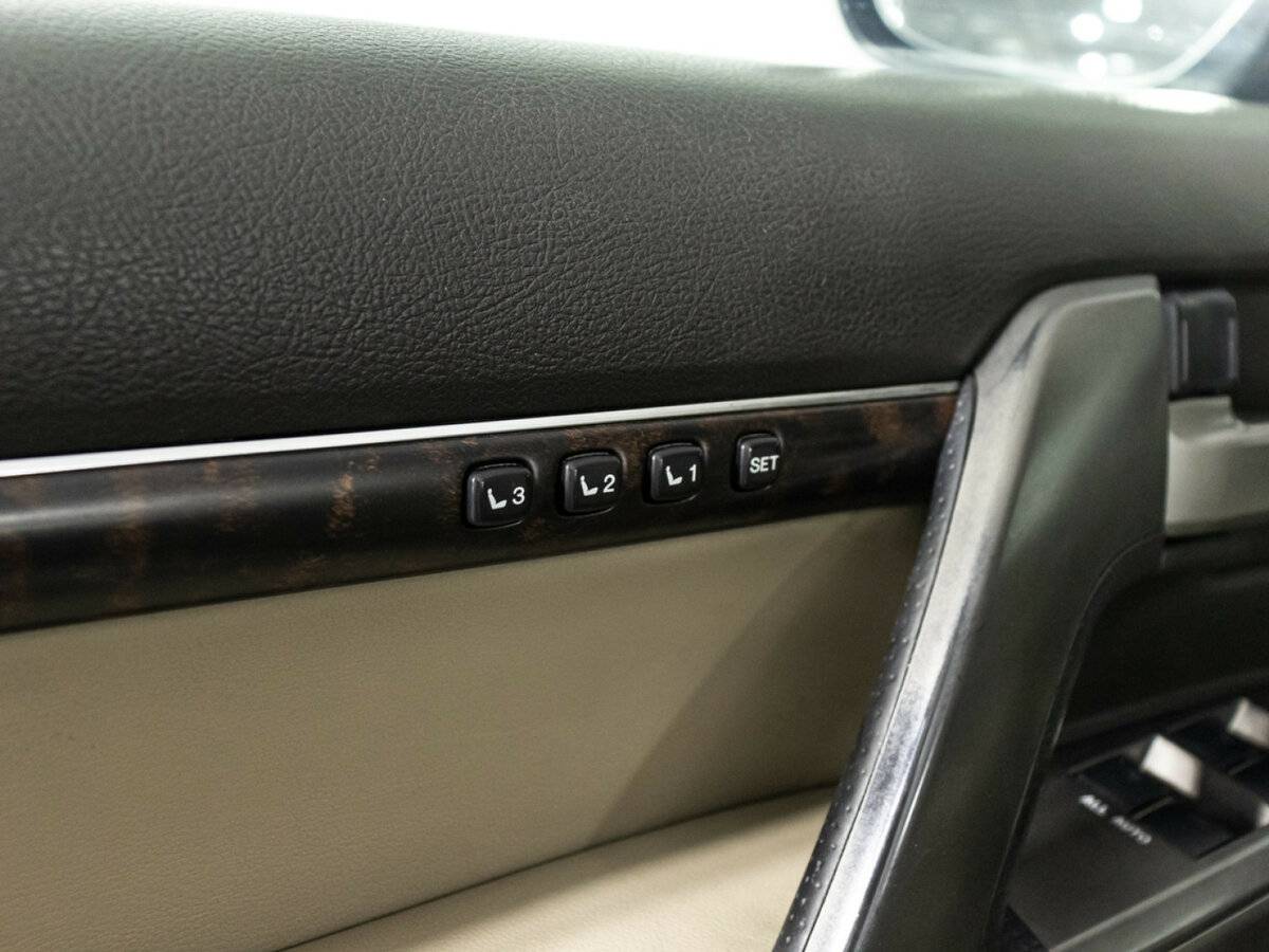 Купить Toyota Land Cruiser 200 Series, 2009, 203 233 км, фото №14