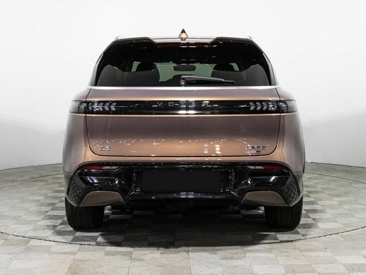 Купить Voyah Free I Рестайлинг, 2023, 18 264 км, фото №6