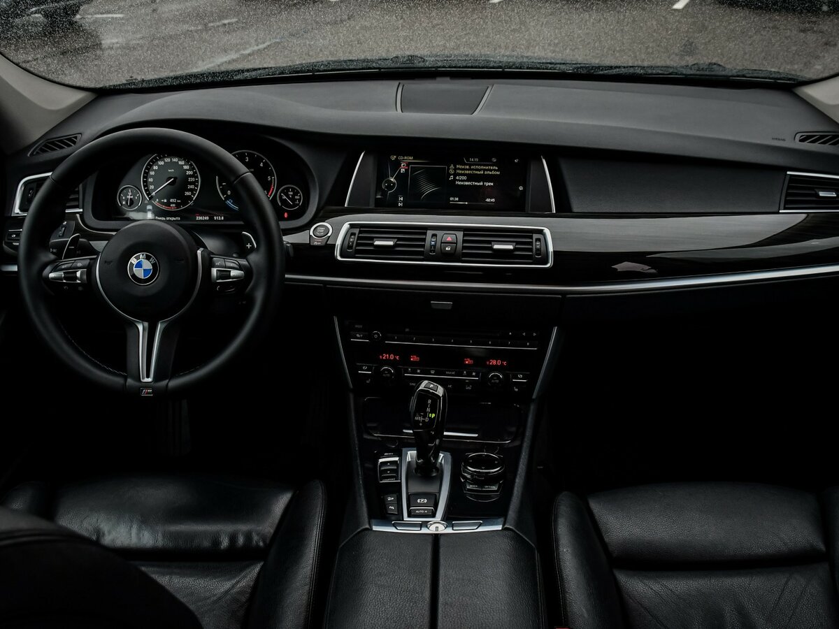 Купить BMW 5 серии Gran Turismo 530d xDrive VI (F10/F11/F07) Рестайлинг, 2014, 236 000 км, фото №12