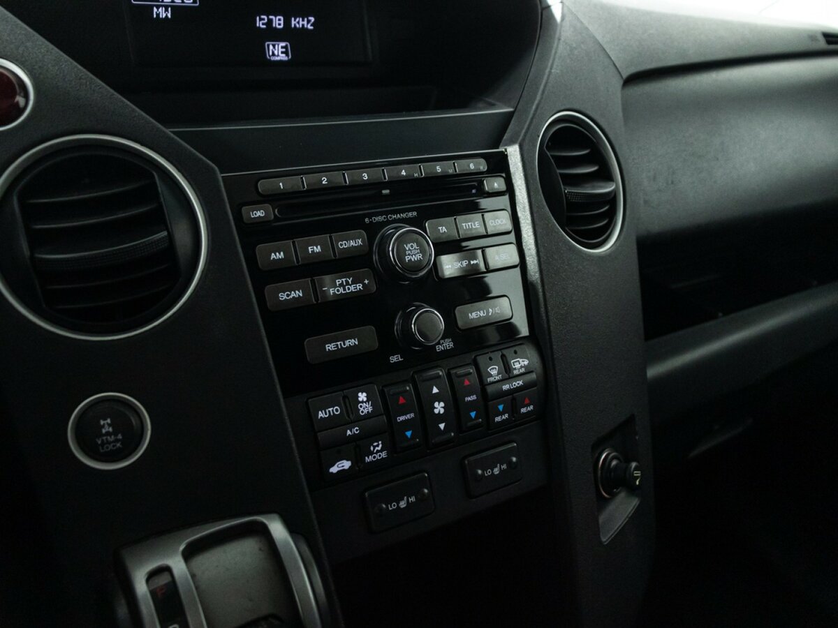 Купить Honda Pilot II Рестайлинг, 2013, 338 759 км, фото №17