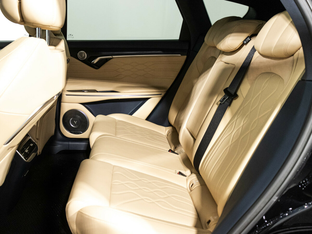 Купить Voyah Free I Рестайлинг, 2023, 36 520 км, фото №10