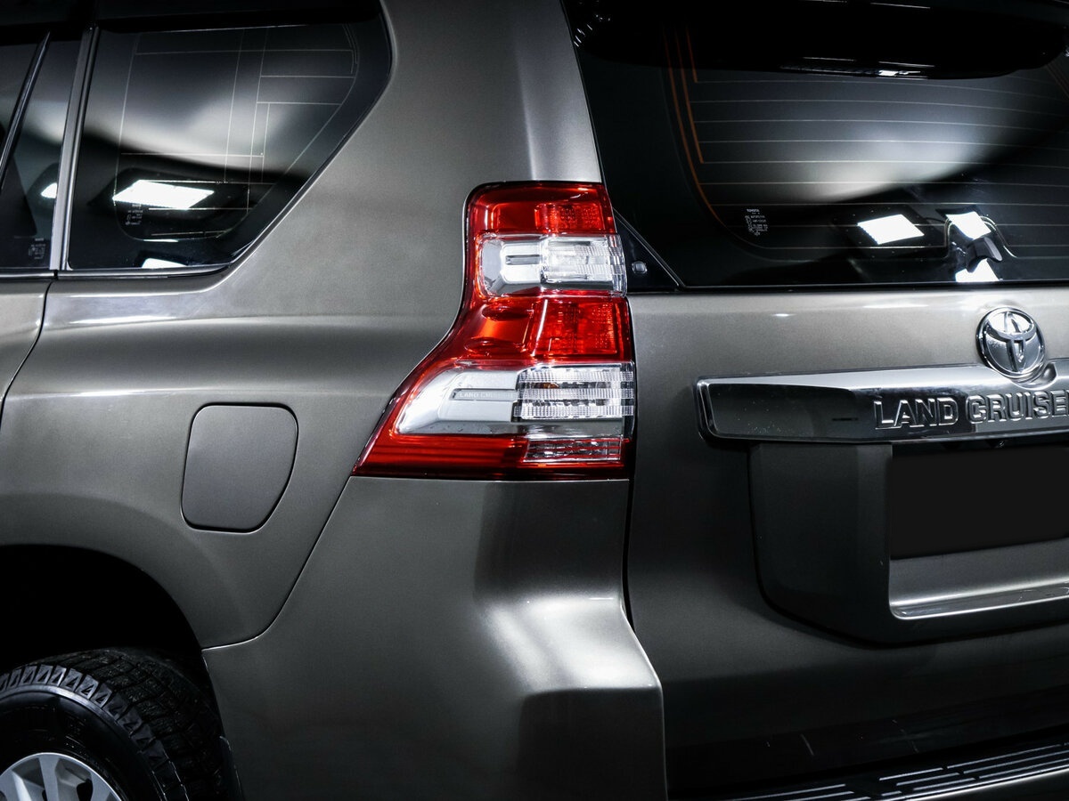 Купить Toyota Land Cruiser Prado 6-speed 150 Series Рестайлинг 1, 2015, 73 000 км, фото №14