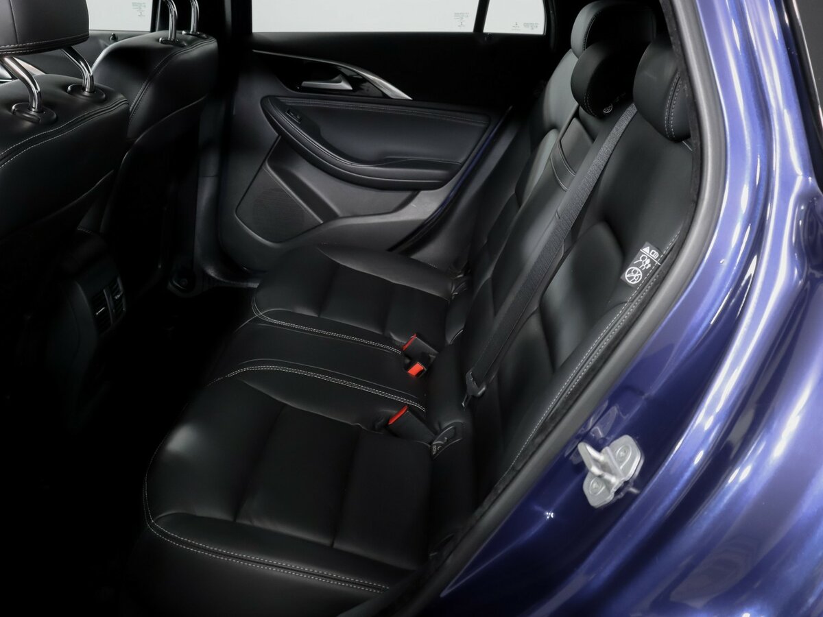 Купить Infiniti Q30, 2017, 72 061 км, фото №8