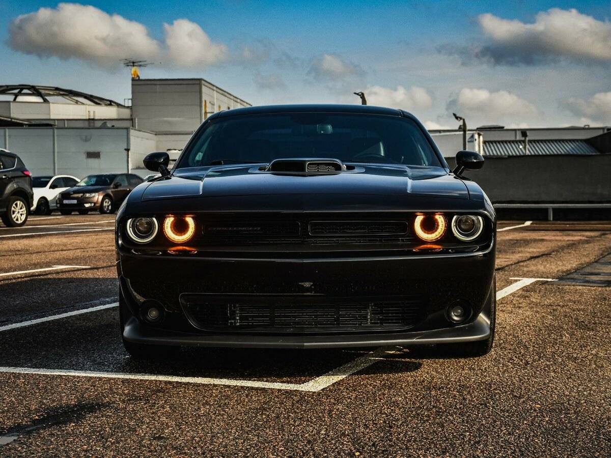 Dodge Challenger