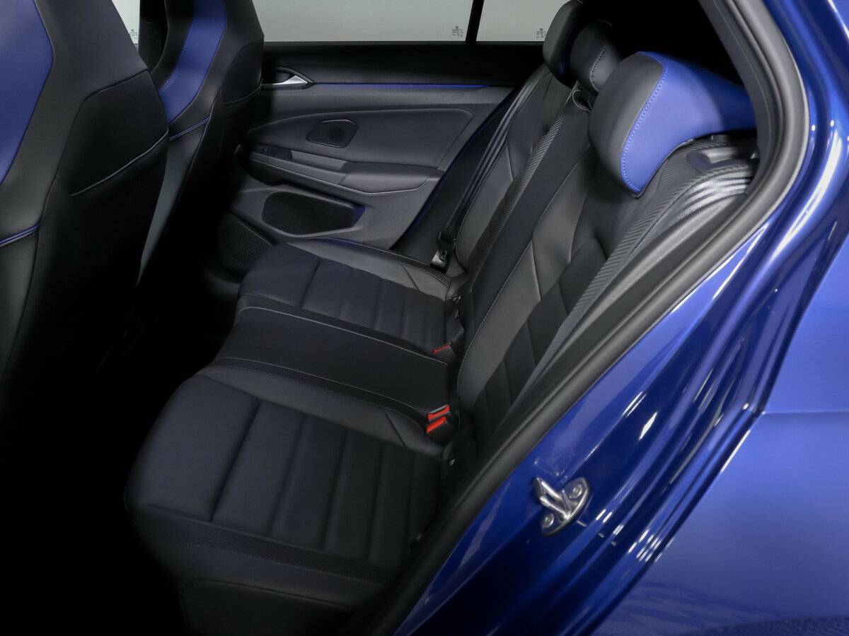 Купить Volkswagen Golf R VIII, 2023, 5 753 км, фото №8