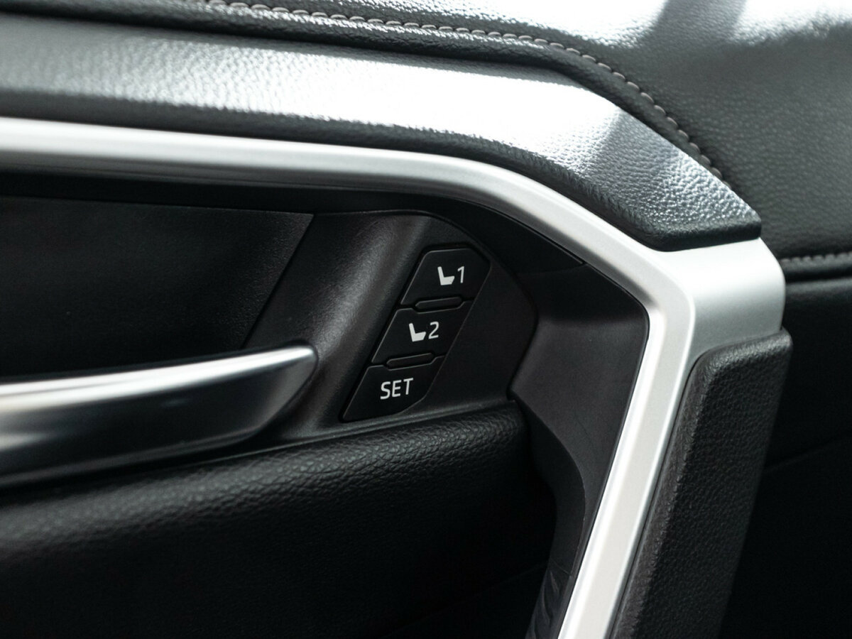 Купить Toyota RAV4 V (XA50), 2020, 37 866 км, фото №16