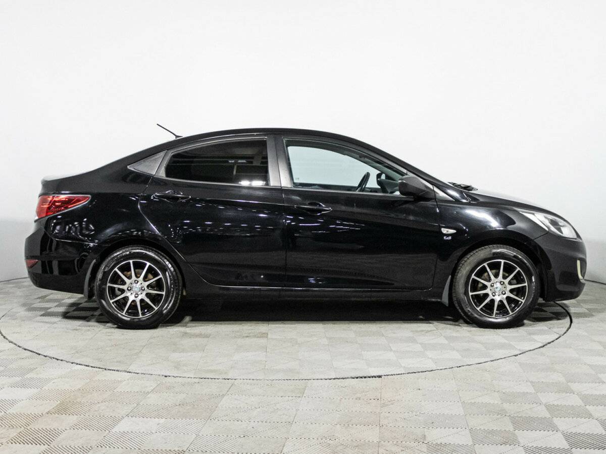 Купить Hyundai Solaris I, 2011, 141 688 км, фото №4