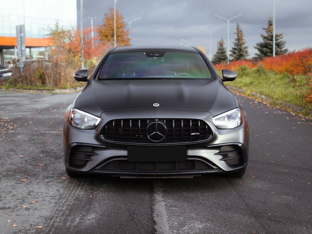 Mercedes-Benz E-Класс AMG