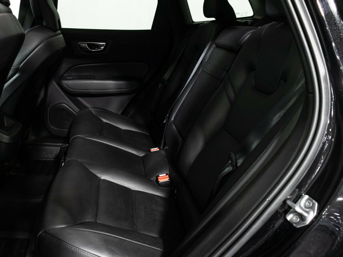 Купить Volvo XC60 II, 2020, 90 653 км, фото №8