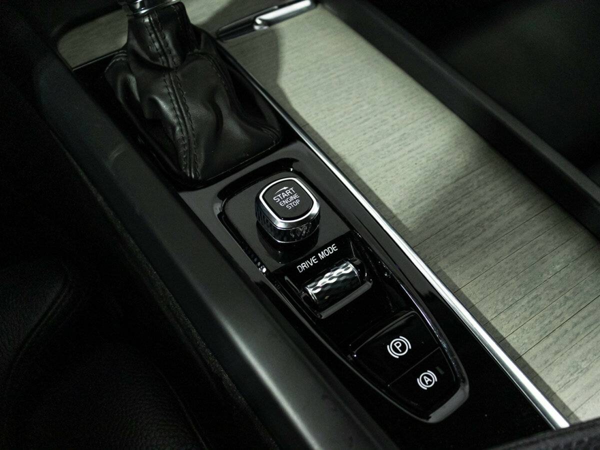 Купить Volvo XC60 II, 2020, 90 653 км, фото №13