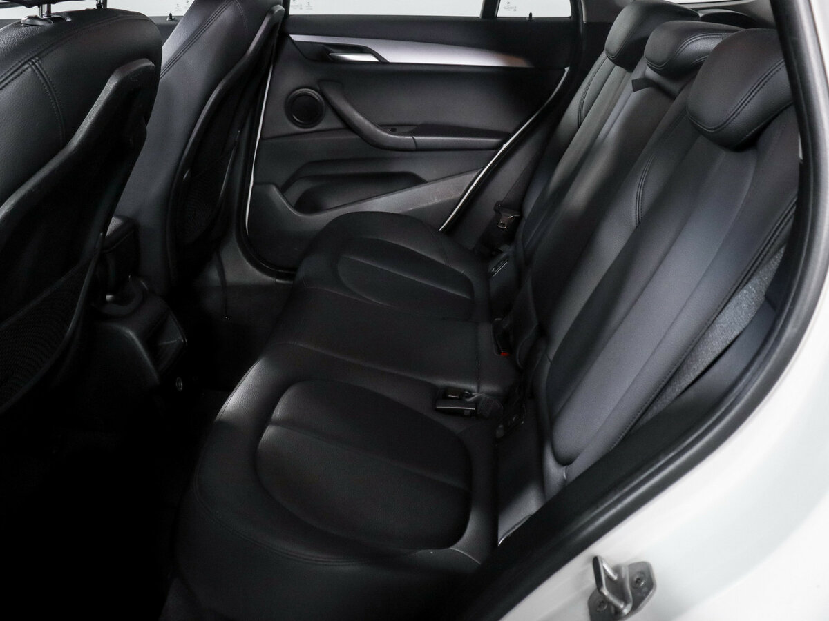 Купить BMW X1 20i xDrive II (F48), 2016, 246 263 км, фото №10
