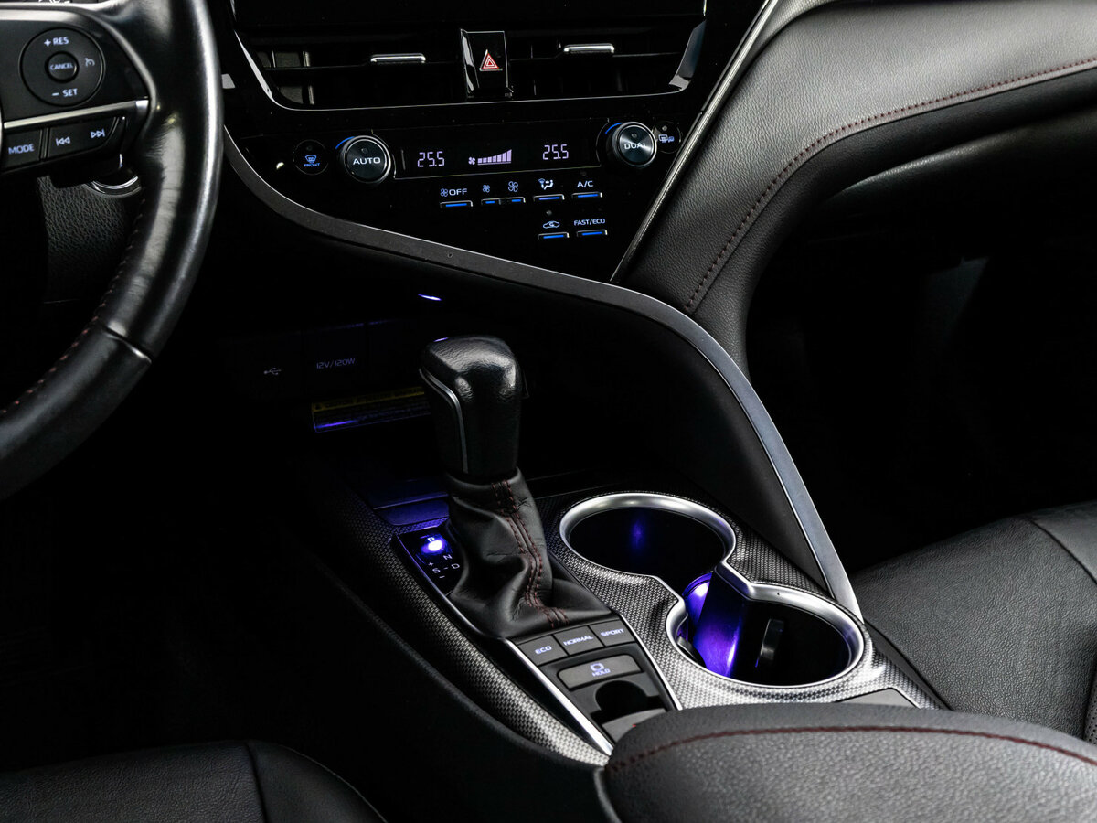 Купить Toyota Camry VIII (XV70) Рестайлинг, 2021, 93 640 км, фото №10