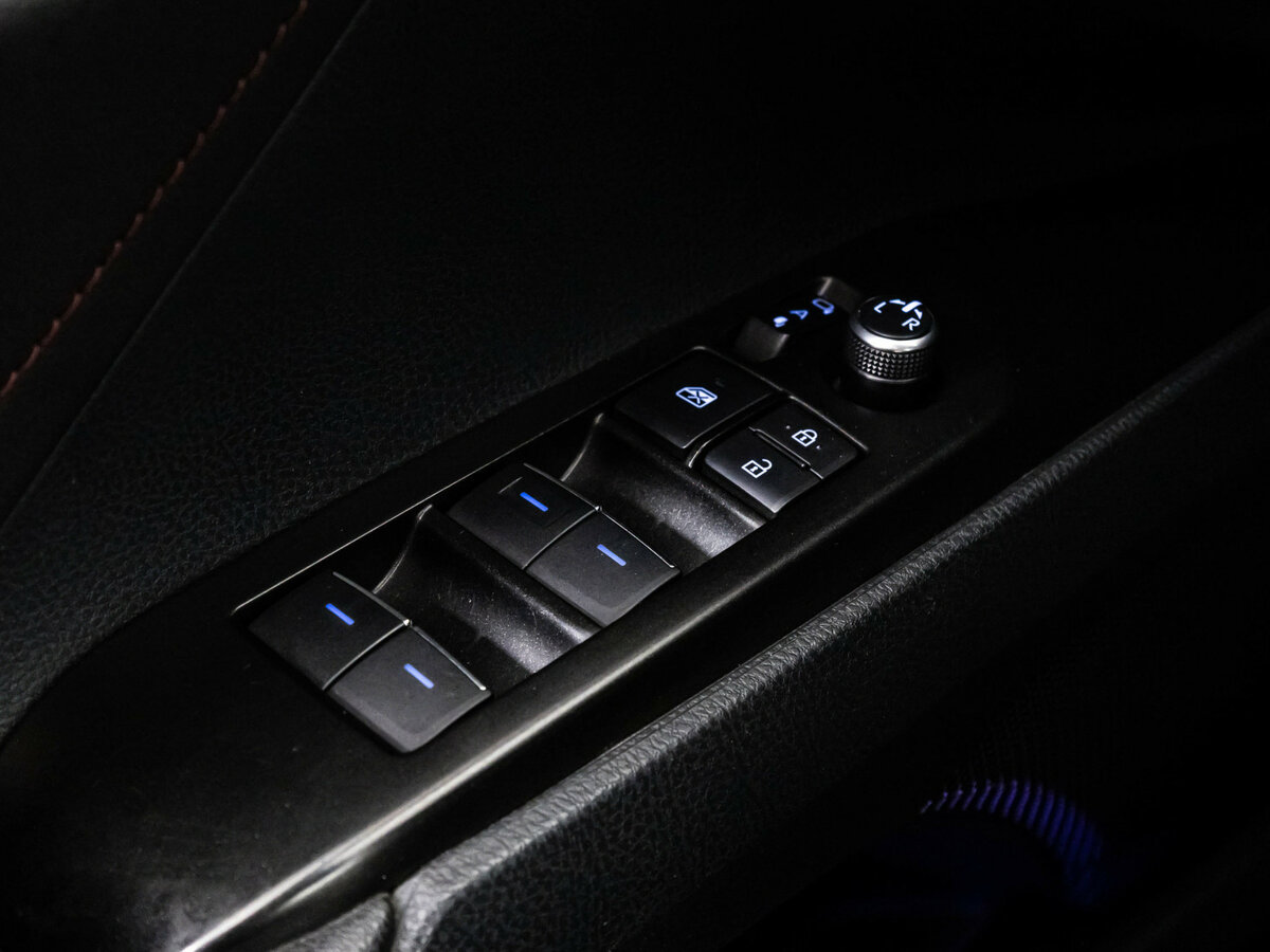 Купить Toyota Camry VIII (XV70) Рестайлинг, 2021, 93 640 км, фото №18