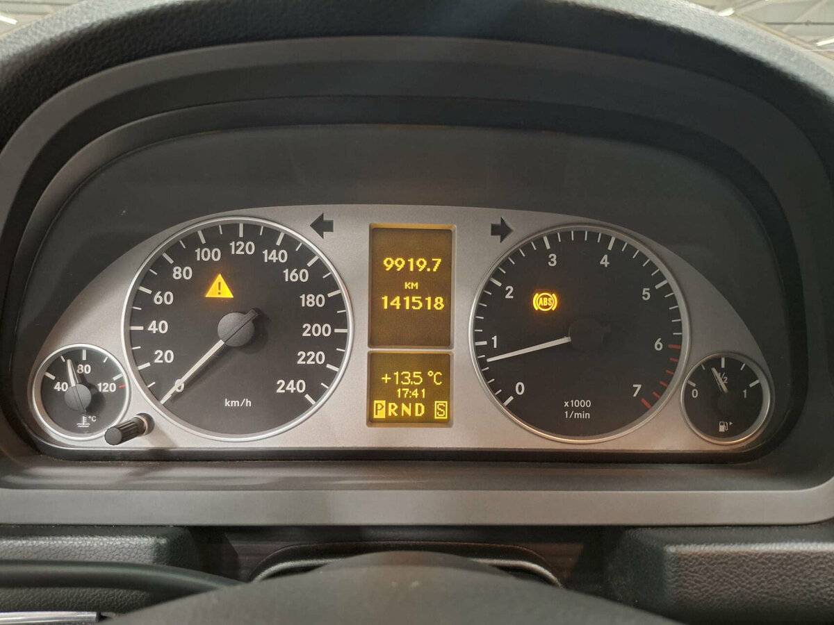 Купить Mercedes-Benz B-Класс 180 I (W245) Рестайлинг, 2011, 141 702 км, фото №13