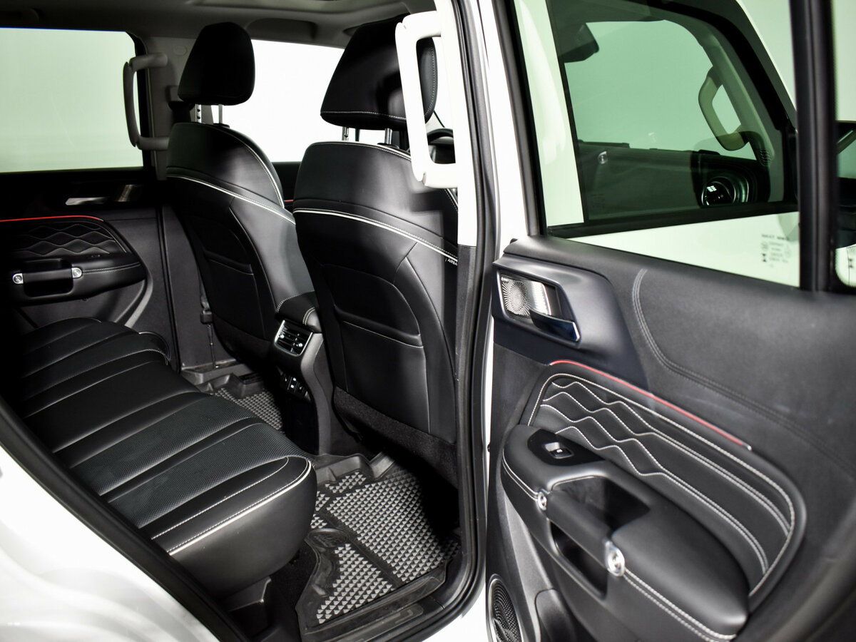 Купить Tank 300 I, 2023, 46 228 км, фото №10