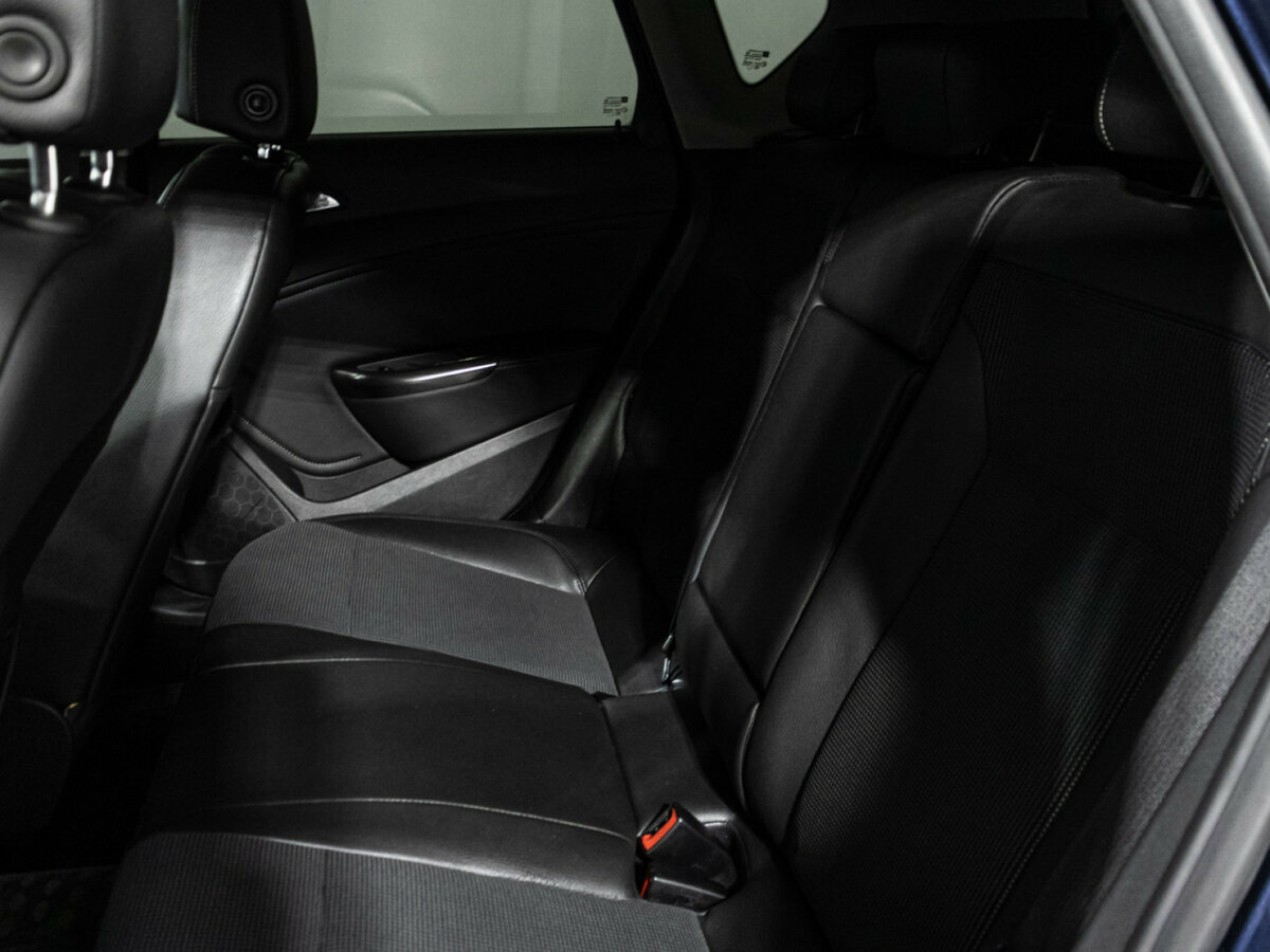 Купить Opel Astra J, 2010, 252 372 км, фото №10