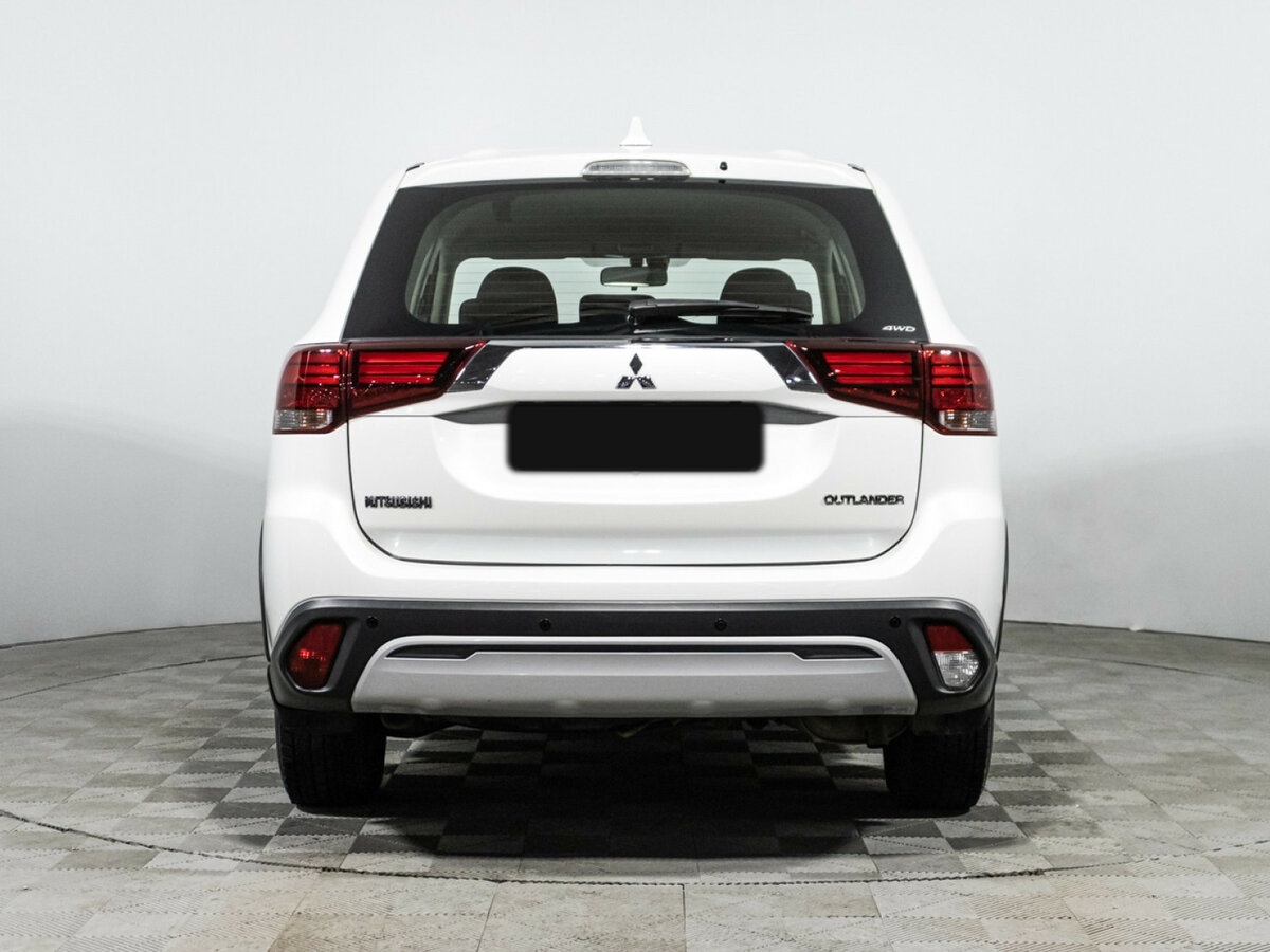 Купить Mitsubishi Outlander III Рестайлинг 3, 2019, 139 151 км, фото №5
