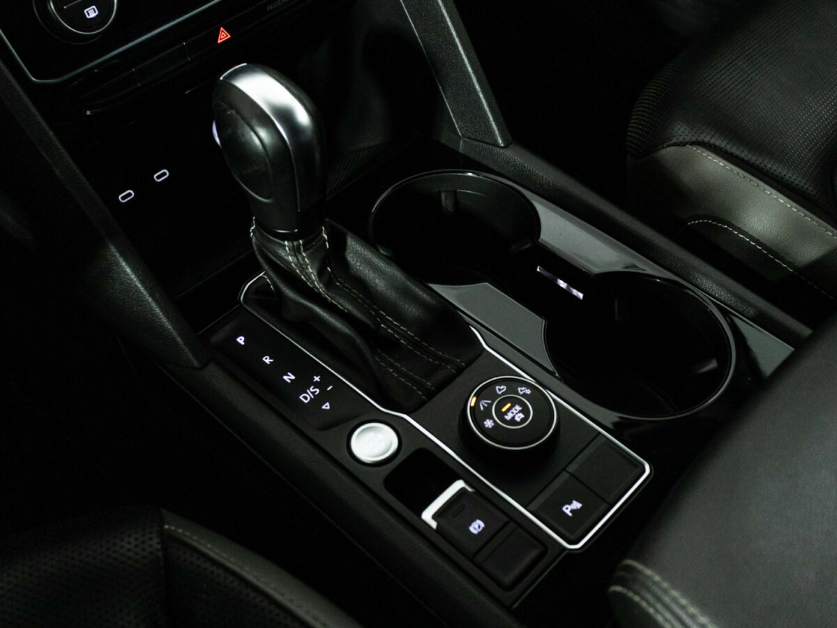 Купить Volkswagen Teramont I Рестайлинг, 2021, 135 757 км, фото №16