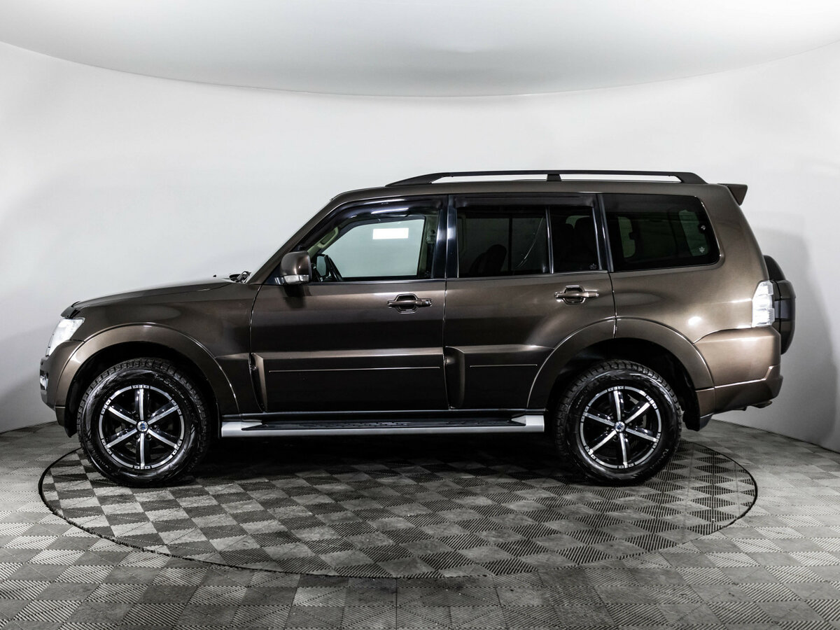 Купить Mitsubishi Pajero IV Рестайлинг 2, 2017, 110 534 км, фото №9