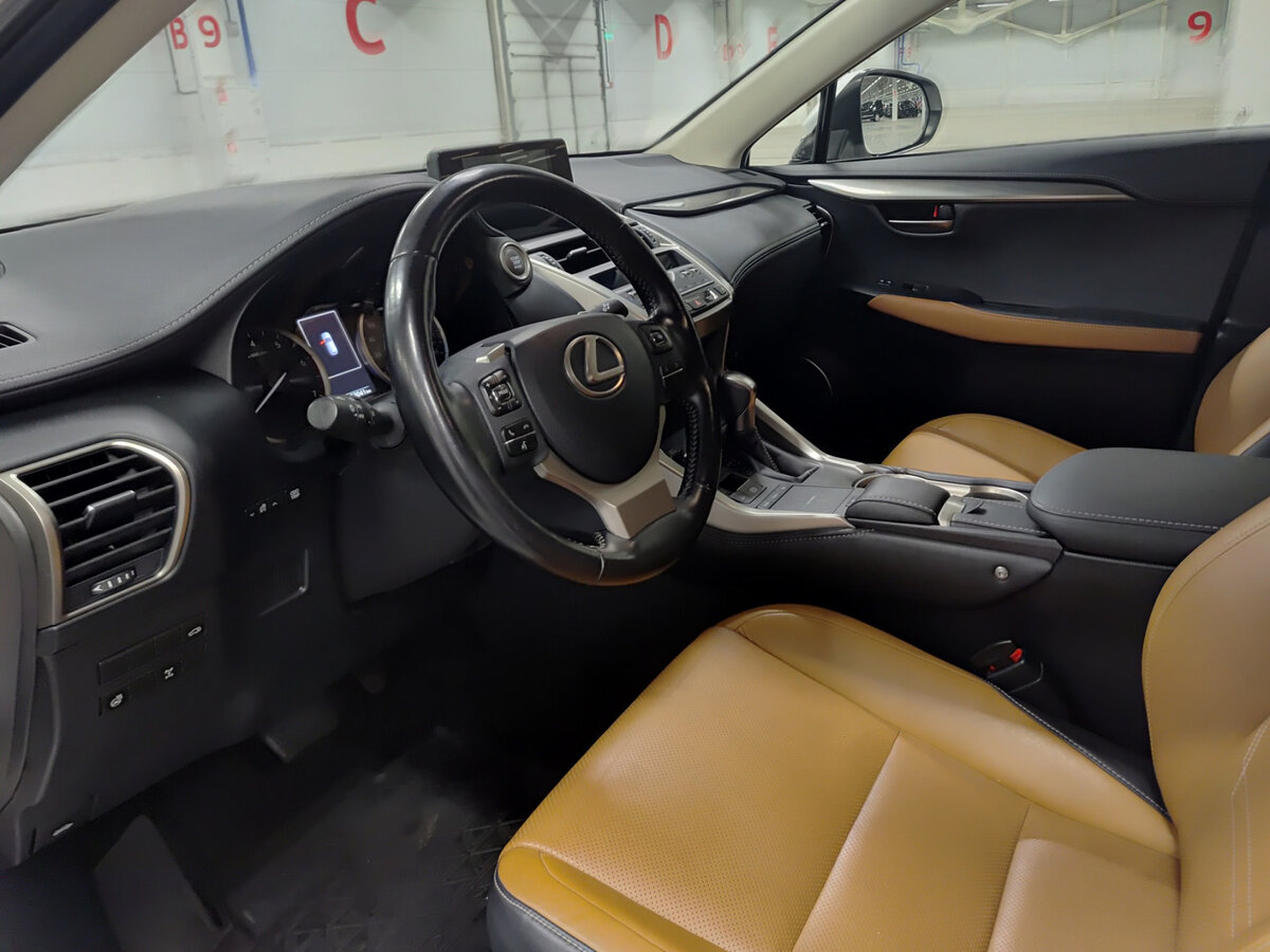 Купить Lexus NX 300 I Рестайлинг, 2018, 53 042 км, фото №16