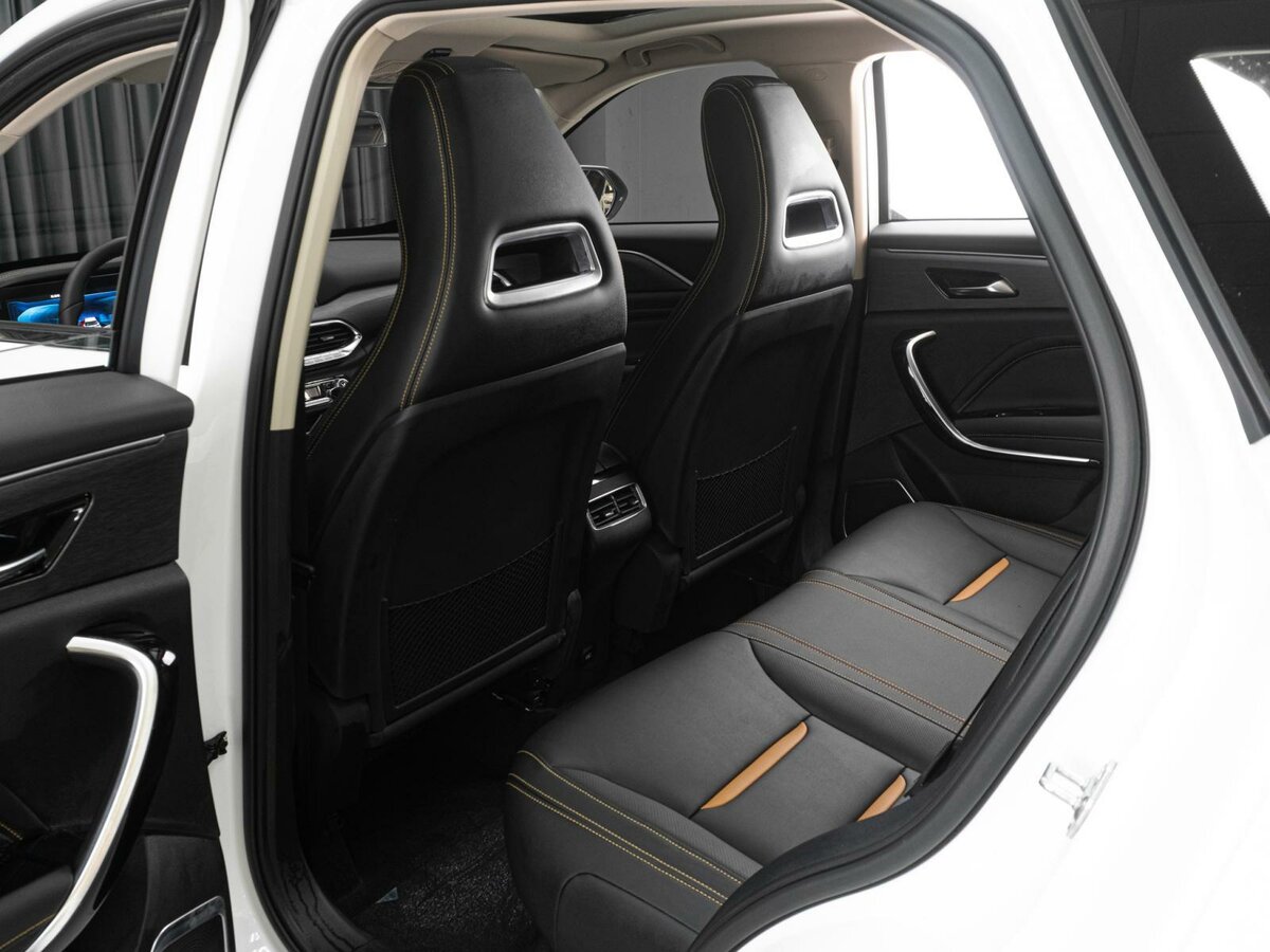 Купить FAW Bestune T77 I, 2023, 69 км, фото №14