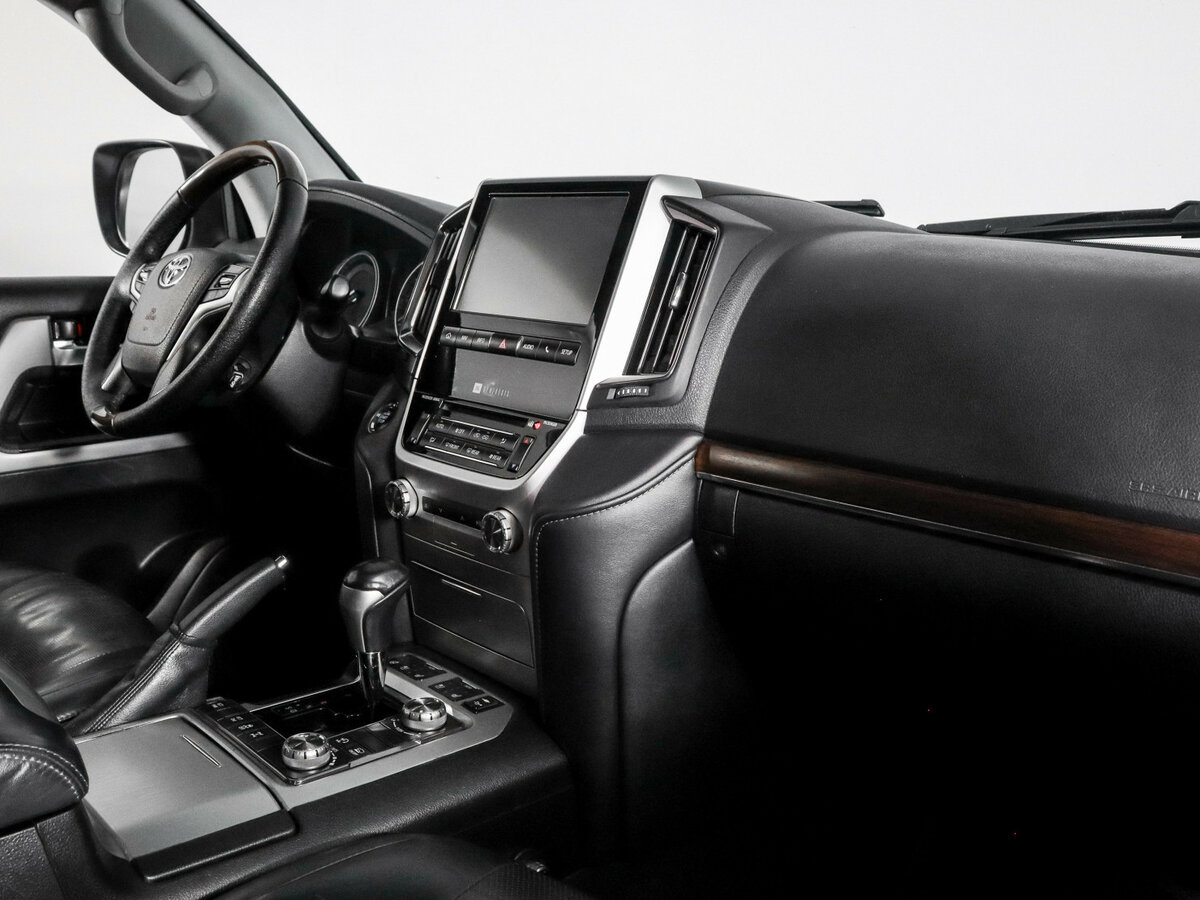 Купить Toyota Land Cruiser 200 Series Рестайлинг 2, 2015, 194 461 км, фото №9