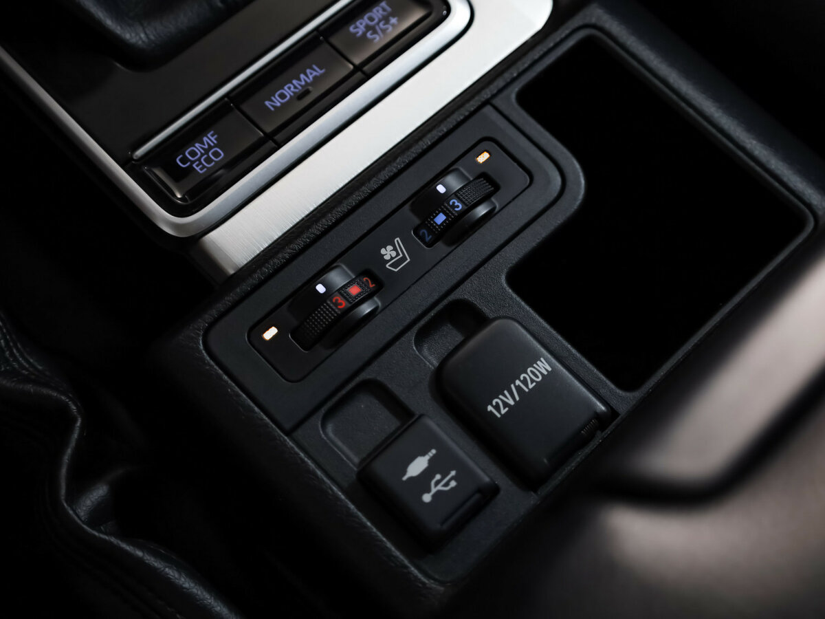 Купить Toyota Land Cruiser Prado 150 Series Рестайлинг 2, 2018, 51 000 км, фото №23