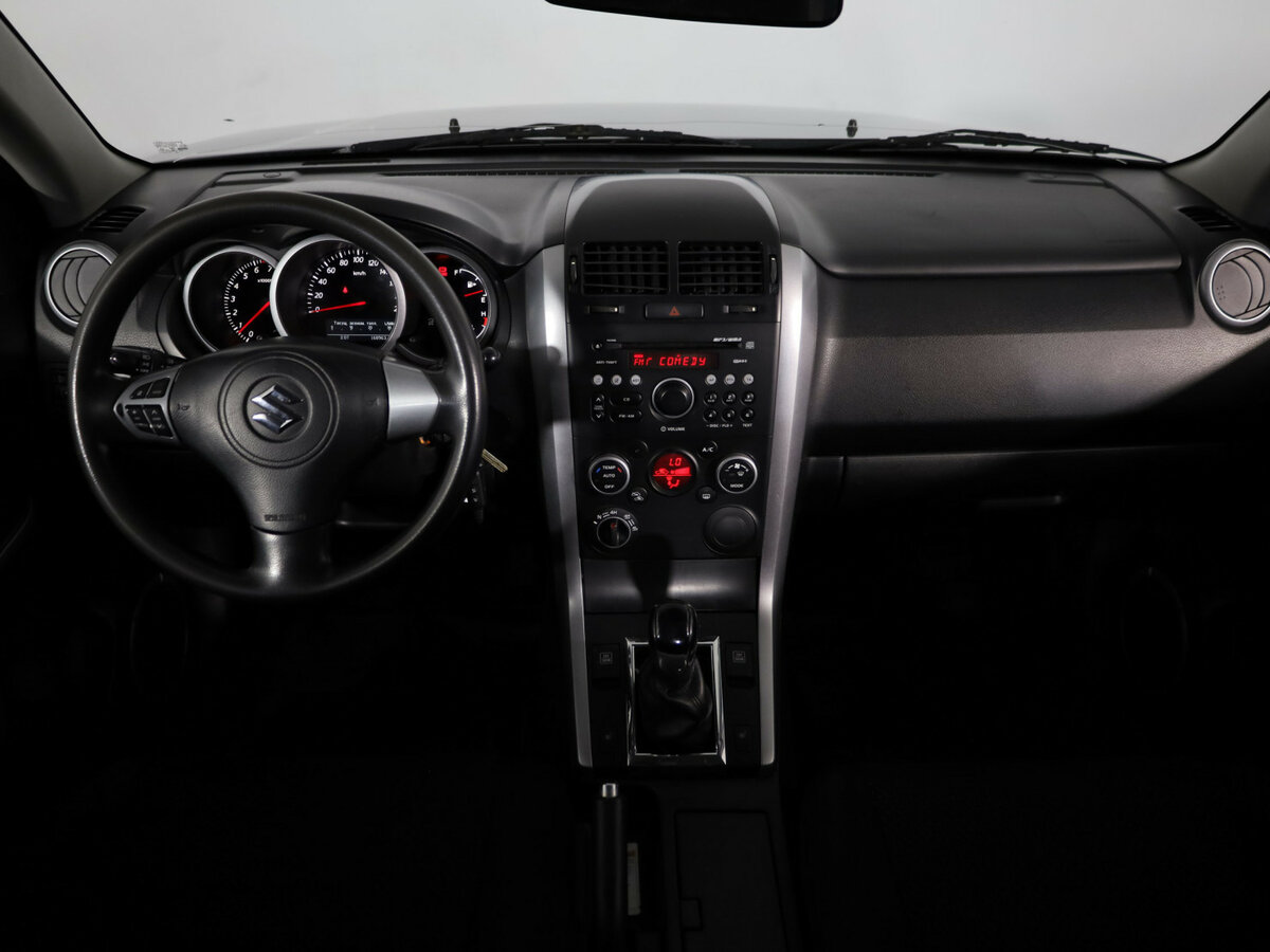 Купить Suzuki Grand Vitara II Рестайлинг, 2011, 168 645 км, фото №5