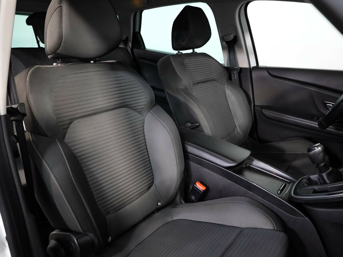Купить Renault Scenic IV, 2018, 135 000 км, фото №12