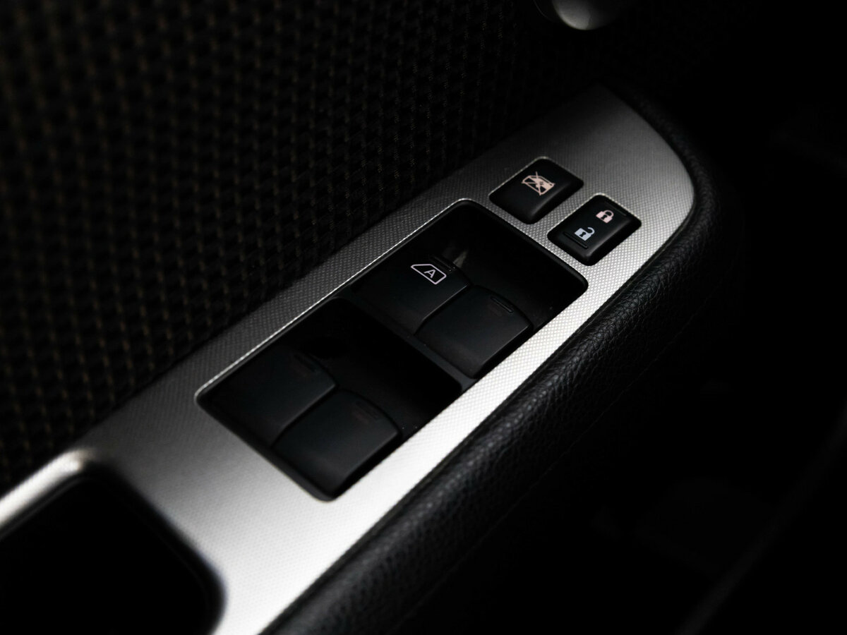 Купить Nissan Tiida I, 2010, 186 190 км, фото №11