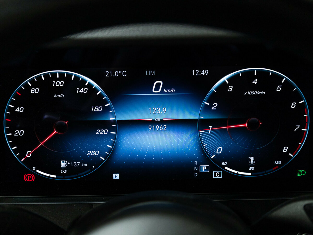 Купить Mercedes-Benz E-Класс 200 V (W213, S213, C238) Рестайлинг, 2021, 91 960 км, фото №11