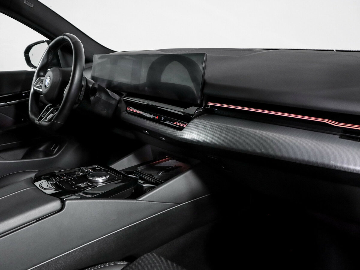 Купить BMW 5 серии 530i xDrive VIII (G60/G61/G68), 2024, 58 887 км, фото №9