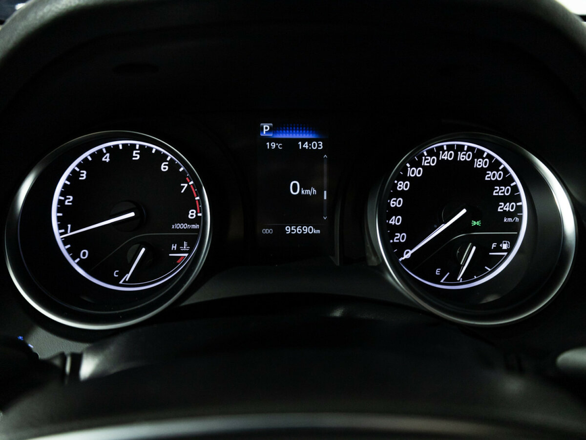 Купить Toyota Camry VIII (XV70) Рестайлинг, 2021, 95 367 км, фото №11