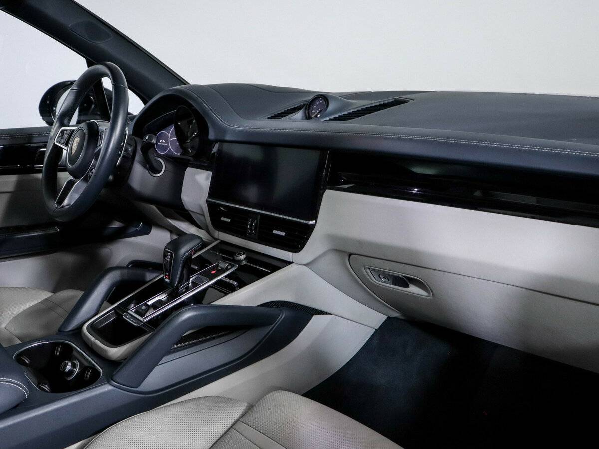 Купить Porsche Cayenne E-Hybrid III, 2019, 68 293 км, фото №9