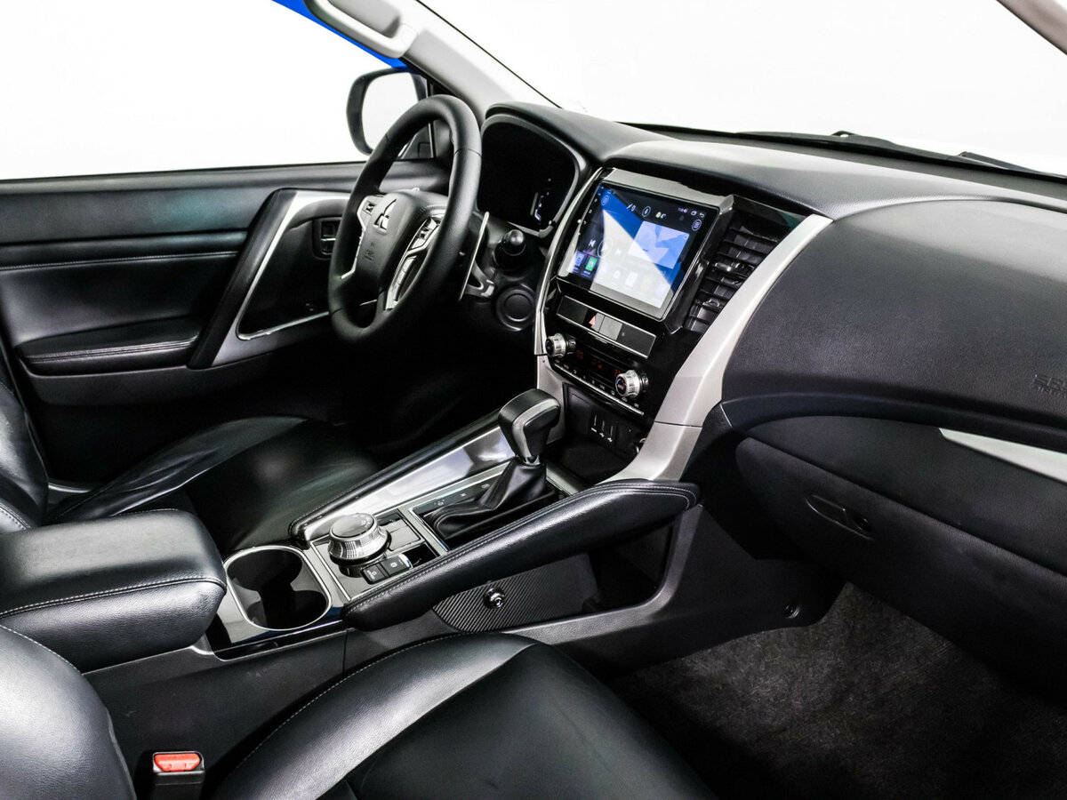 Купить Mitsubishi Montero Sport III Рестайлинг, 2022, 77 396 км, фото №7