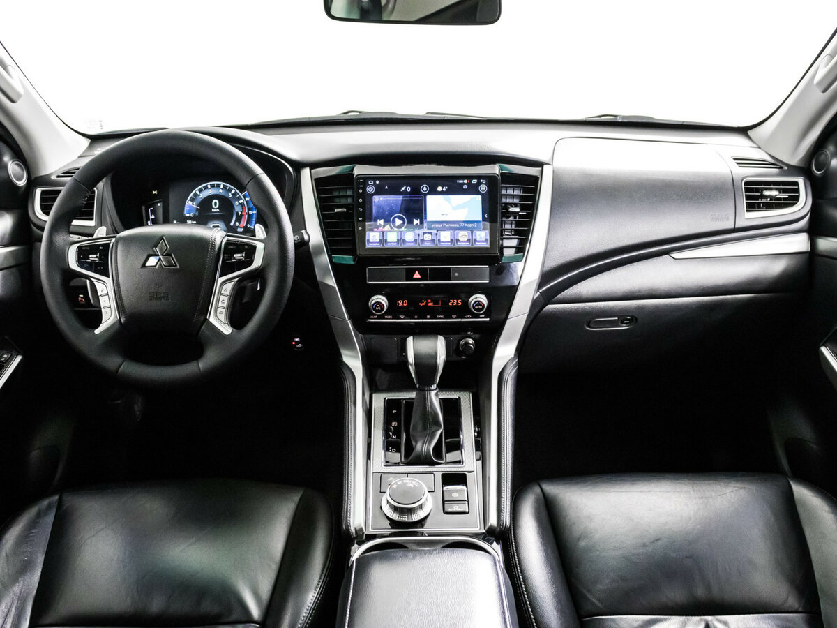 Купить Mitsubishi Montero Sport III Рестайлинг, 2022, 77 396 км, фото №9