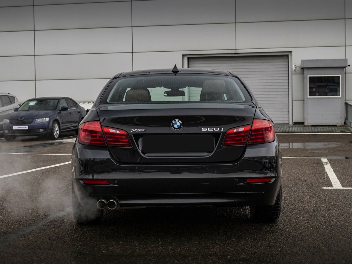 Купить BMW 5 серии 528i xDrive VI (F10/F11/F07) Рестайлинг, 2016, 138 885 км, фото №6