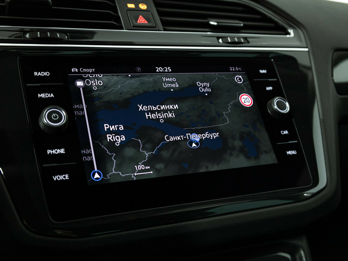 Купить Volkswagen Tiguan II Рестайлинг, 2021, 59 695 км, фото №15