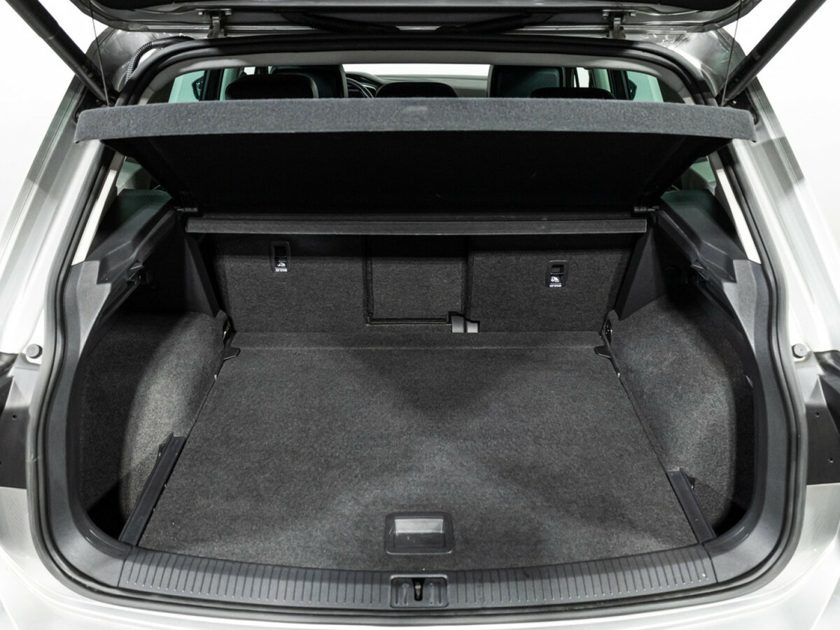 Купить Volkswagen Tiguan II Рестайлинг, 2021, 59 695 км, фото №21