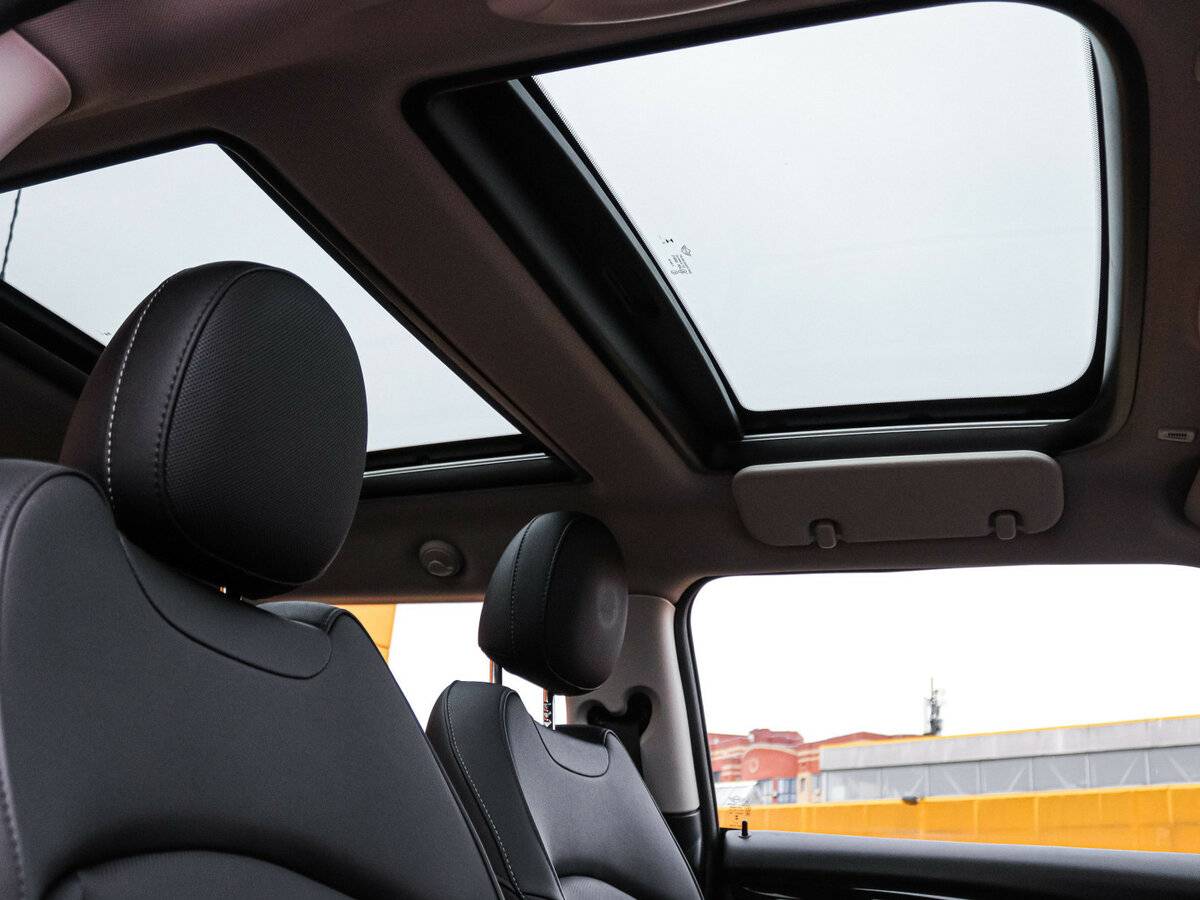 Купить Mini Hatch Cooper S III (F55/F56) Рестайлинг 2, 2024, 12 342 км, фото №12