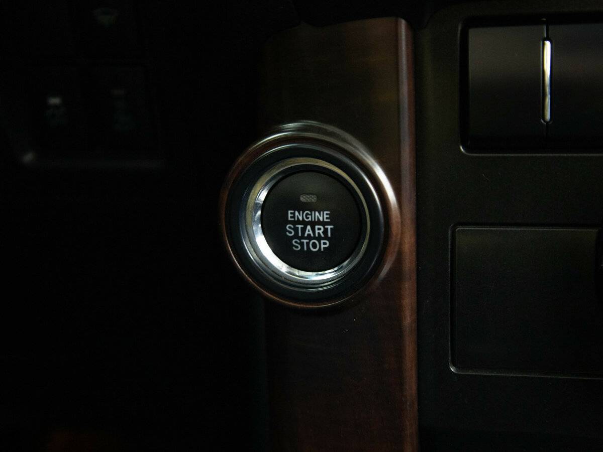 Купить Toyota Land Cruiser Prado 150 Series Рестайлинг 1, 2016, 150 101 км, фото №13