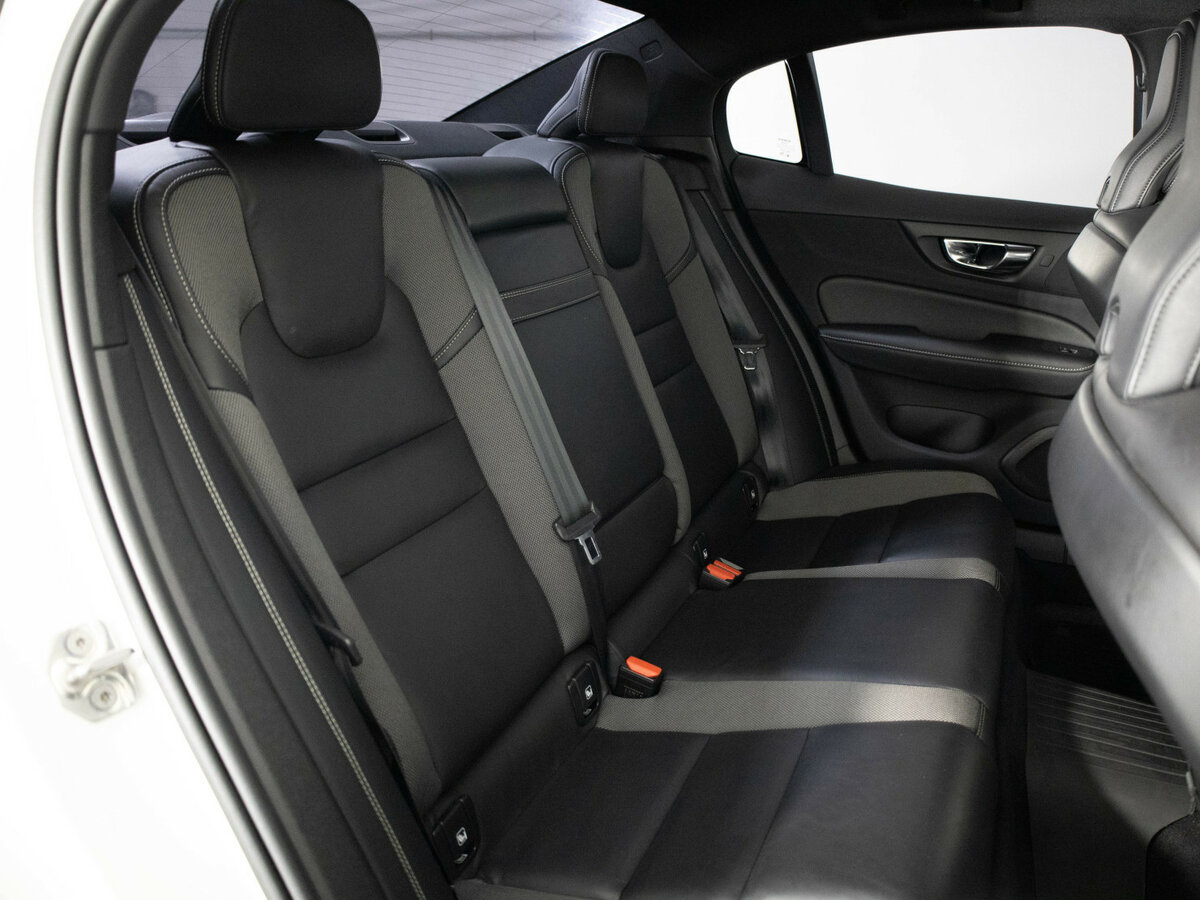 Купить Volvo S60 III, 2020, 47 537 км, фото №18