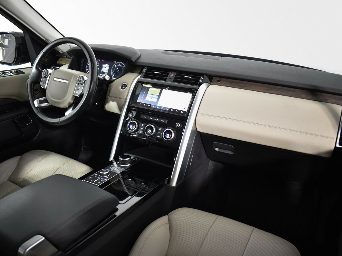 Купить Land Rover Discovery V, 2018, 130 947 км, фото №5